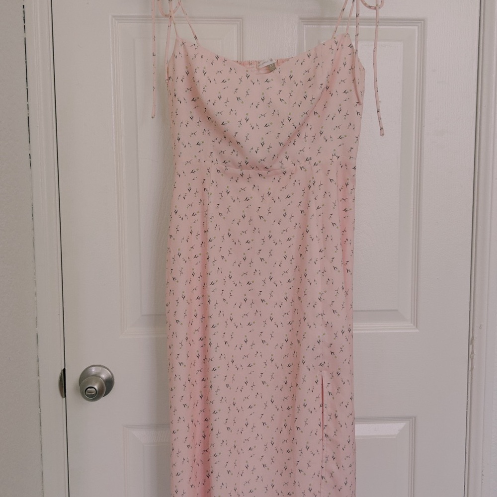 Elegant Pink Midi Dress
